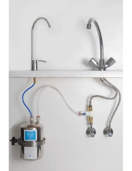 BEISPIEL MONTAGE UNTERTISCH VERSION
Mit dazu geliefertem Standard Wasserhahn.