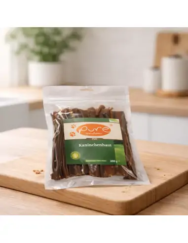 Kaninchenhaut für Hunde von PURE Naturfutter, natürlicher Kausnack ohne künstliche Zusätze
